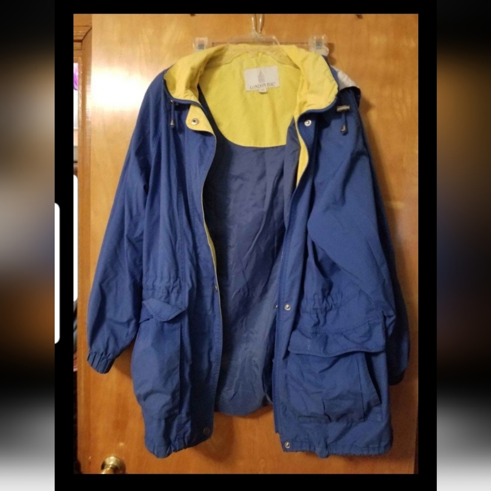 London fog Xlr rain windbreaker type coat